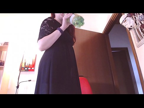 ❤️ Ein unterwürfiger Sklave, der schmutzige und üppige Höschen liebt, wird gezwungen zu masturbieren, nachdem er dieses Video gesehen hat! ❤❌ Beautiful porn bei uns ☑