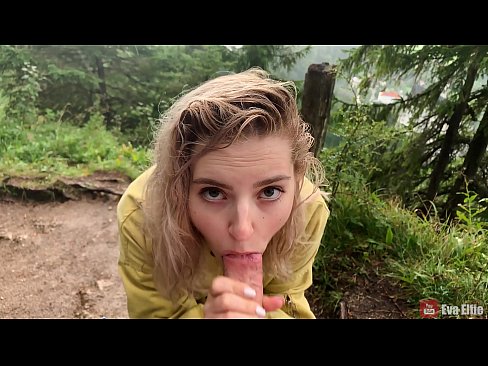 ❤️ Mädchen schluckt Sperma nach einem öffentlichen Blowjob - Eva Elfi ❤❌ Beautiful porn bei uns ☑