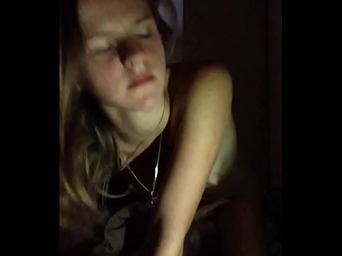 ❤️ Ein Mädchen masturbiert und wichst ❤❌ Beautiful porn bei uns ☑